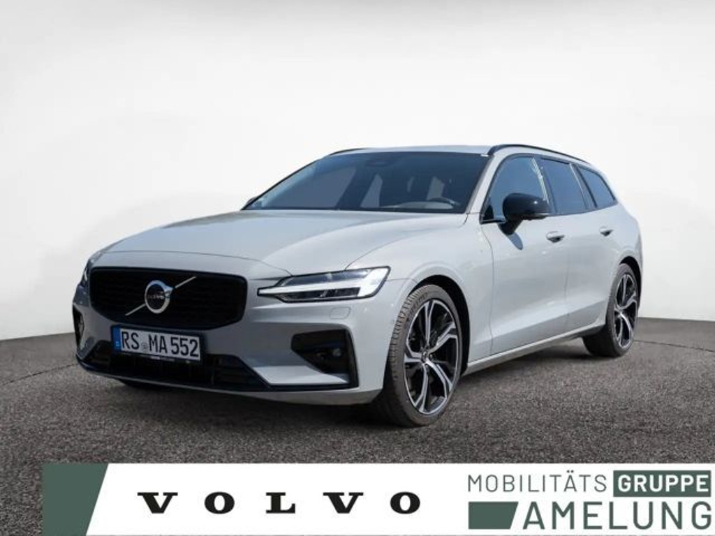 Volvo V60 Plus Dark