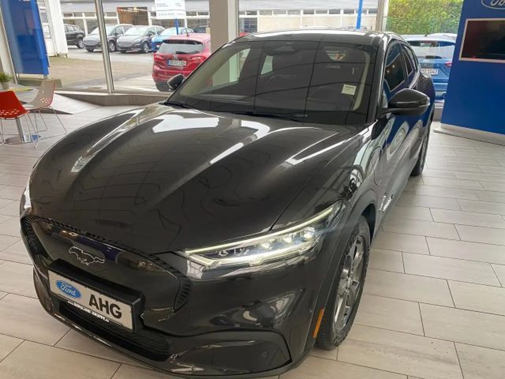 Ford Mustang Mach-E RWD Extended range