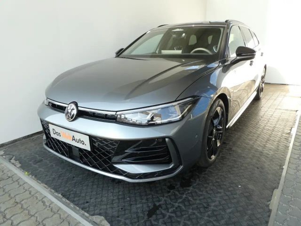 Volkswagen Passat DSG Variant R-Line