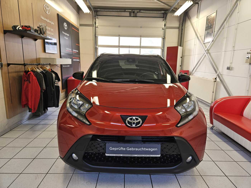 Toyota Aygo X Team D 5-deurs Basis