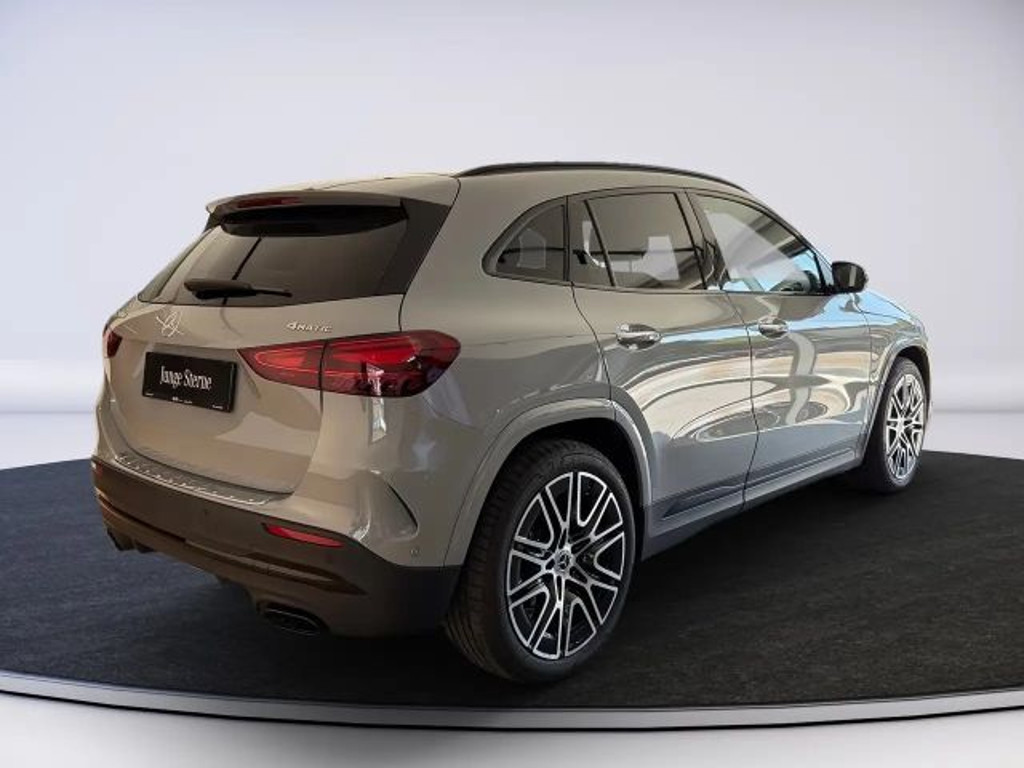 Mercedes-Benz GLA-Klasse