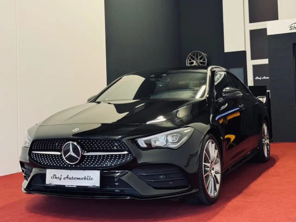 Mercedes-Benz CLA-Klasse CLA 200 AMG Line CLA 200 d Sedan