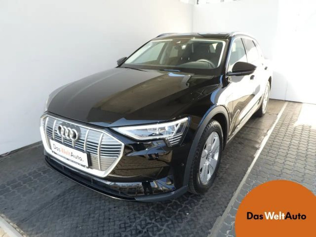 Audi e-tron Quattro 50