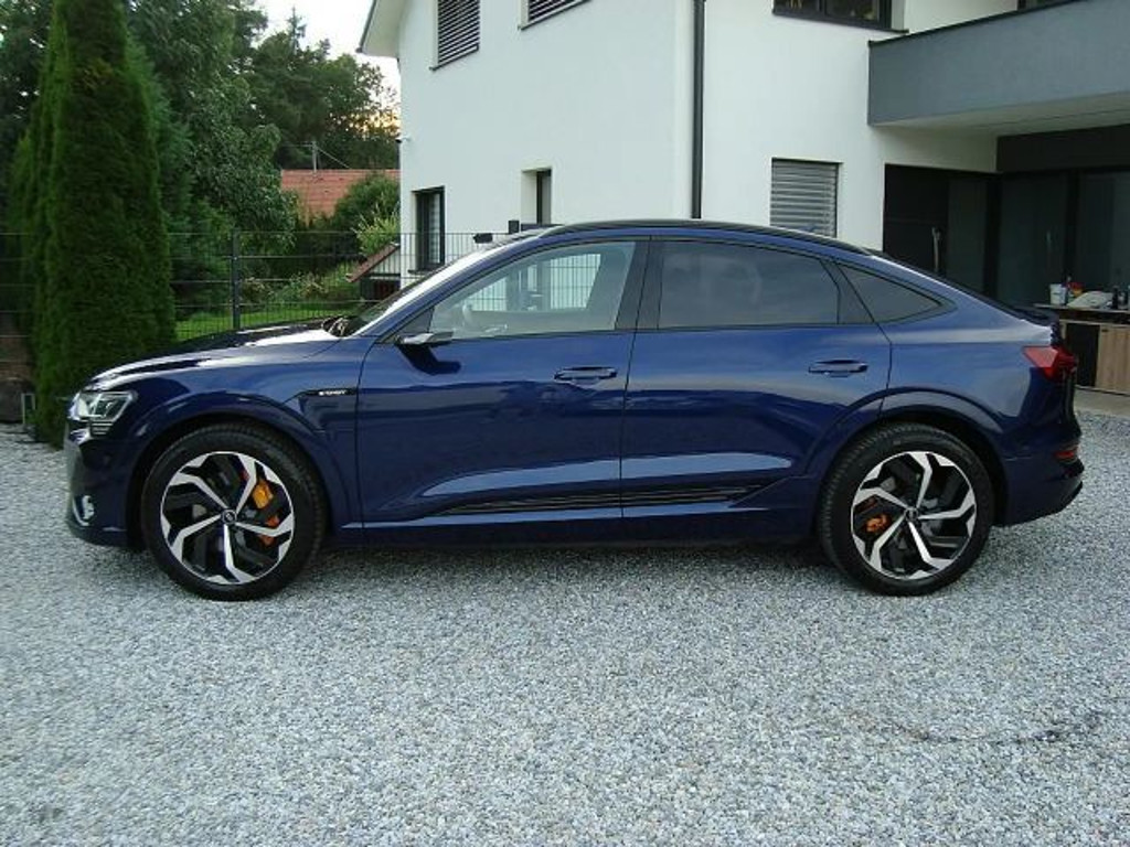 Audi e-tron Sportback 55