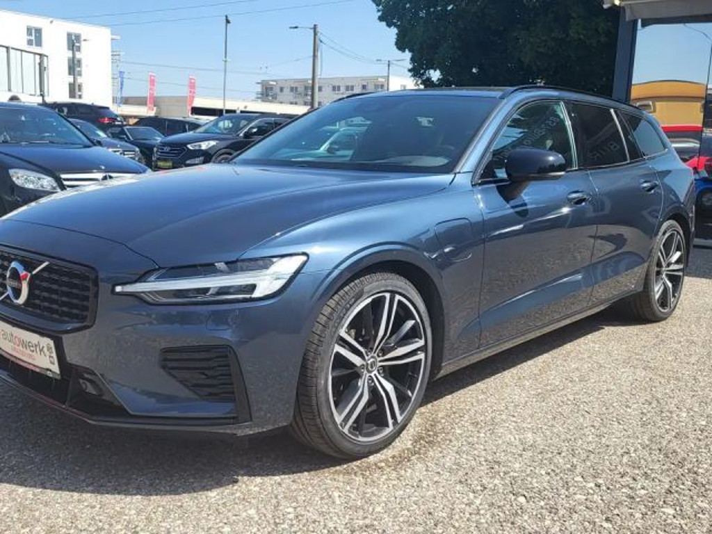 Volvo V60 AWD R-Design T6 Hybrid Recharge