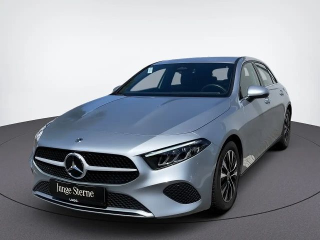 Mercedes-Benz A-Klasse A 180 A 180 d