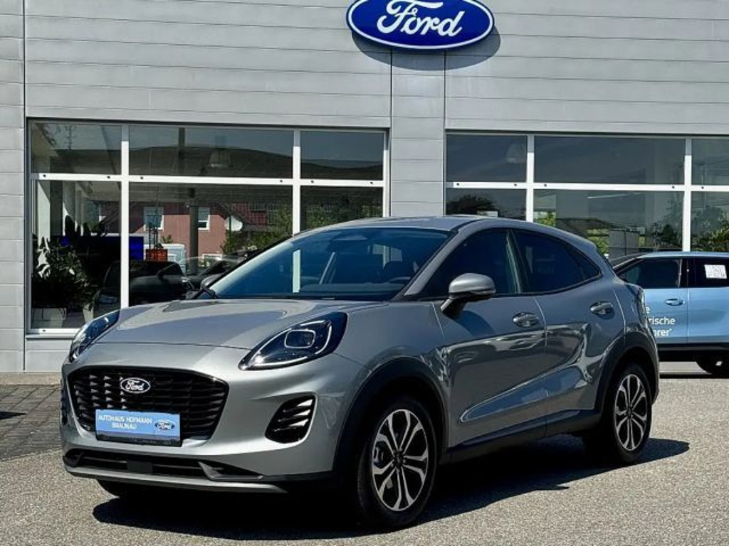 Ford Puma EcoBoost Titanium