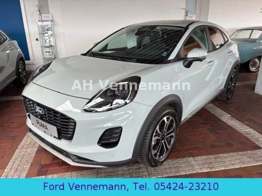 Ford Puma EcoBoost Titanium