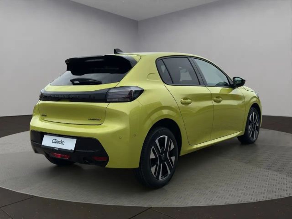 Peugeot e-208