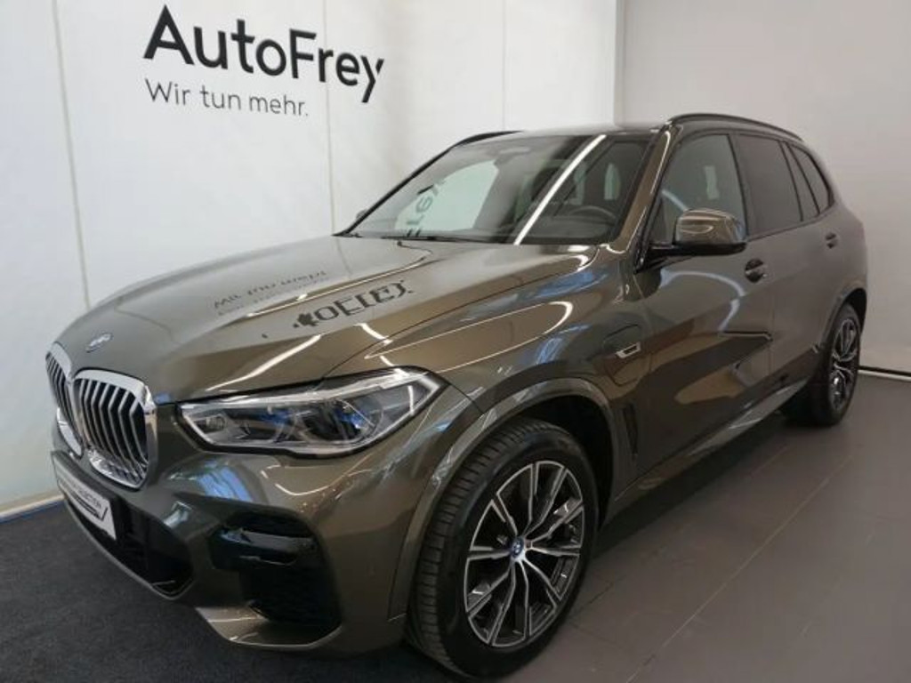 BMW X5 xDrive45e