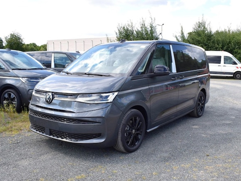 Volkswagen Multivan DSG 2.0 TDI Lang T7