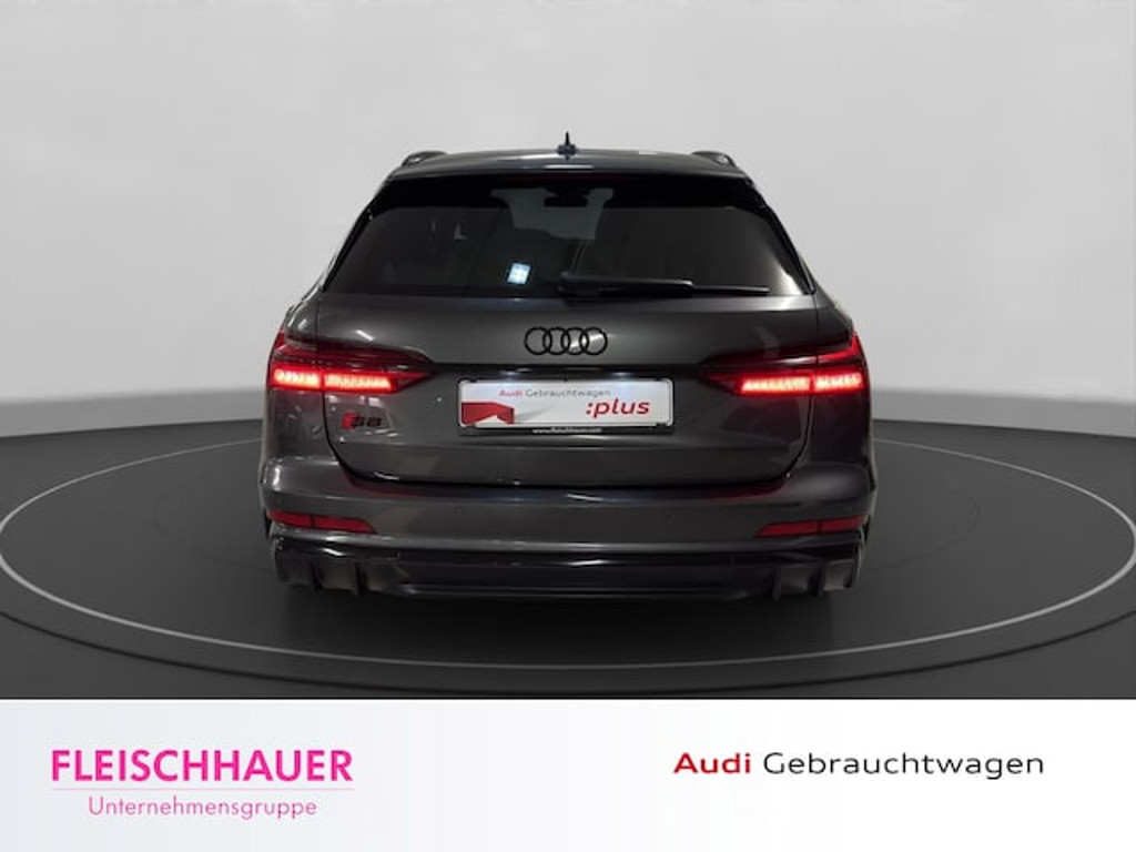 Audi S6 Avant Quattro