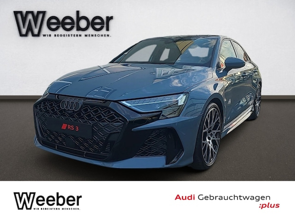 Audi RS3 Sedan Quattro S-Tronic