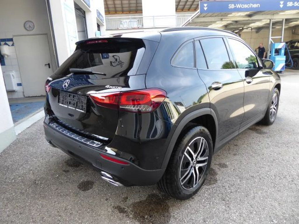 Mercedes-Benz GLA-Klasse