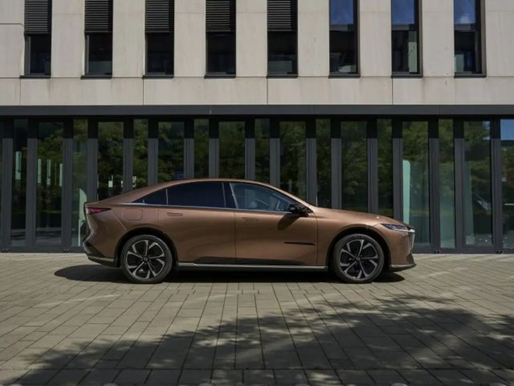 Mazda 6e Takumi Plus