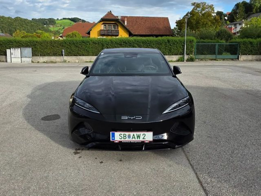 BYD Seal Executive Vierwielaandrijving