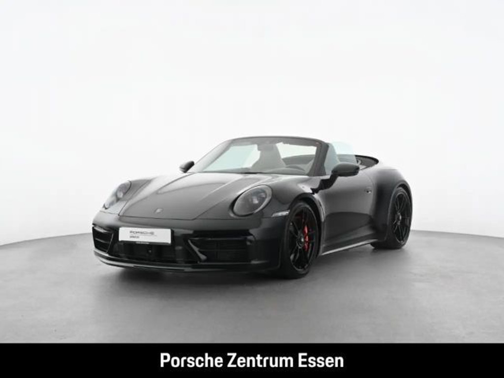 Porsche 992 GTS Cabrio Carrera 4