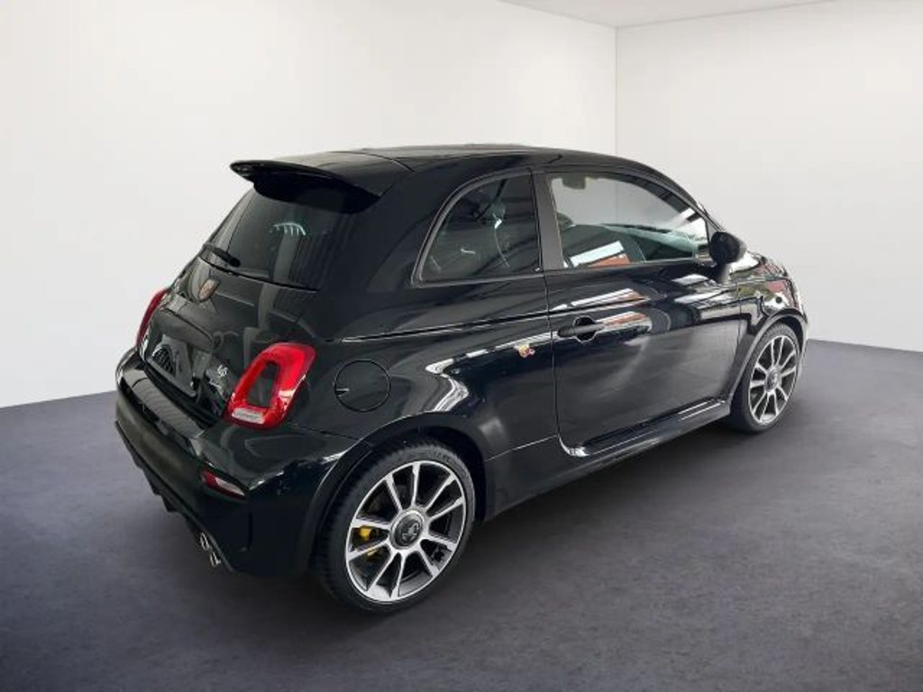 Abarth 695