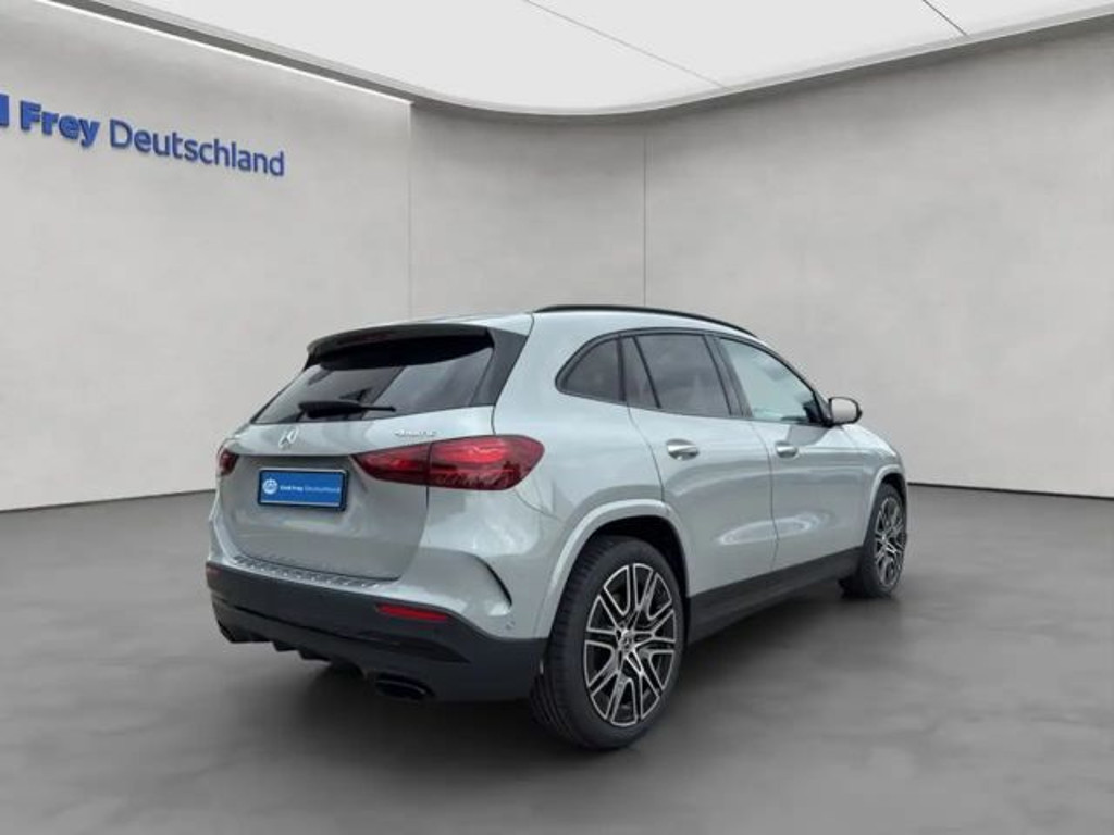 Mercedes-Benz GLA-Klasse
