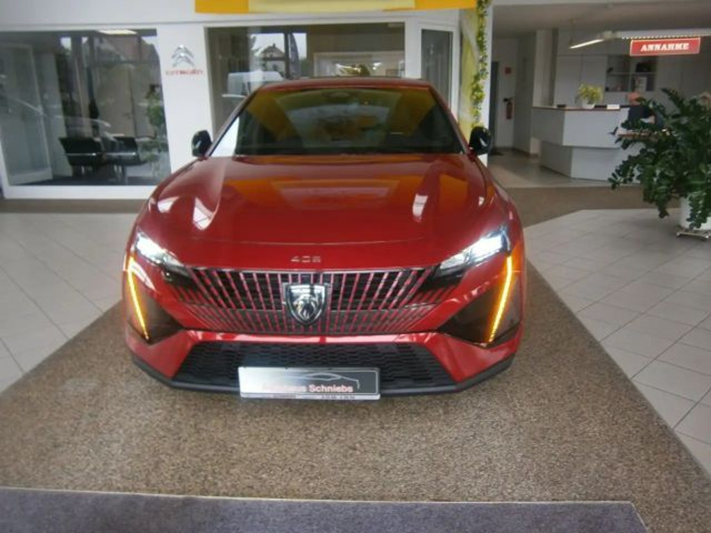 Peugeot 408