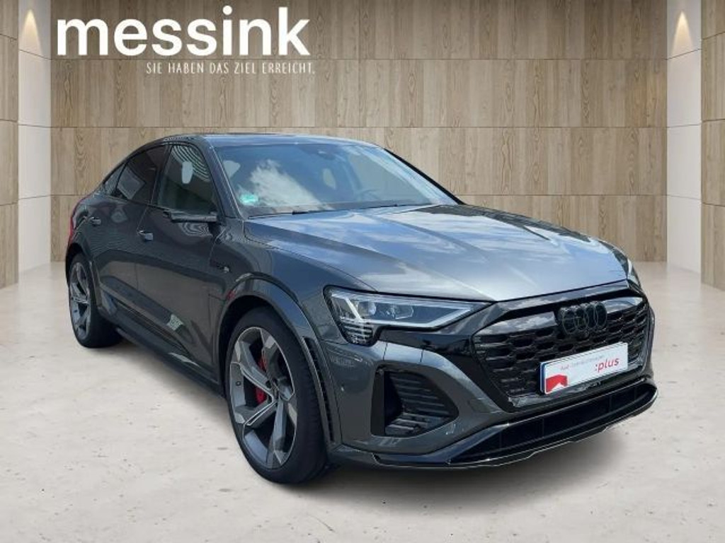 Audi SQ8 e-tron
