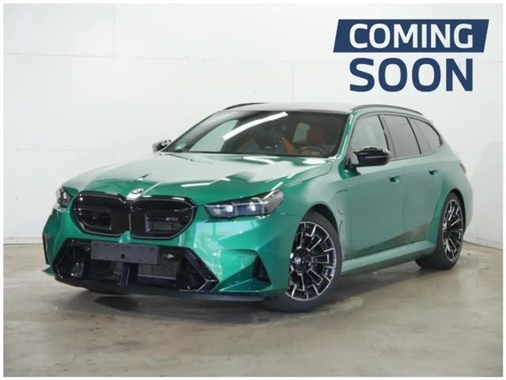 BMW M5 BOWERS & WILKINS - HAAK - PANO