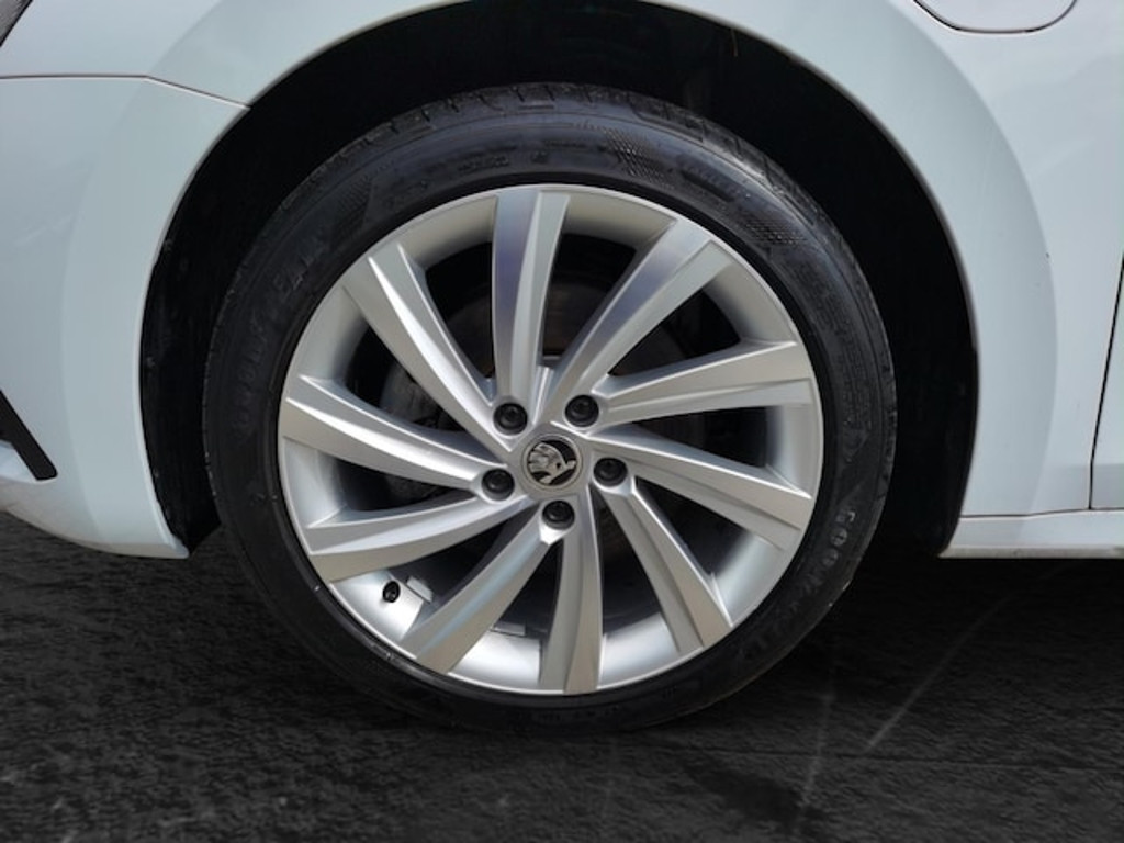 Skoda Octavia Style Combi iV 1.4 TSI Style