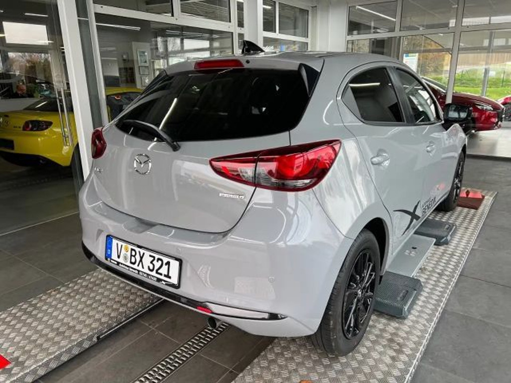 Mazda 2 SkyActiv Homura