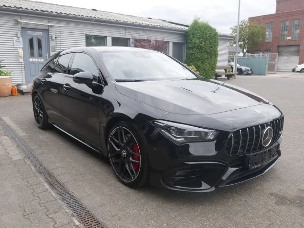 Mercedes-Benz CLA-Klasse CLA 45 AMG 4MATIC AMG Line Shooting Brake