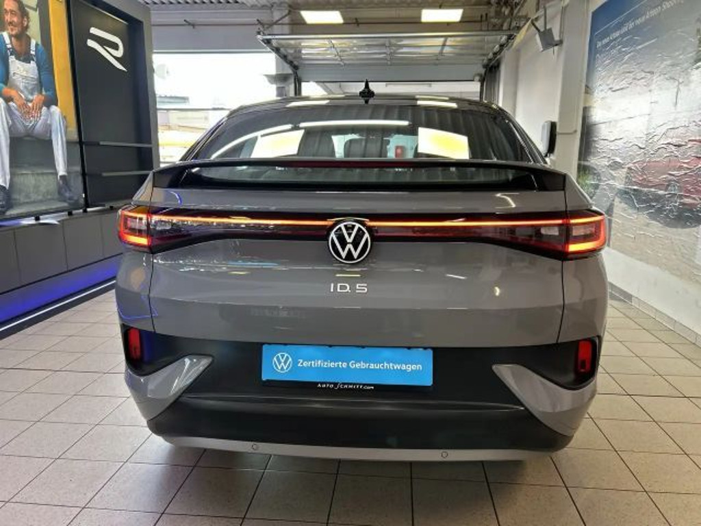 Volkswagen ID.5