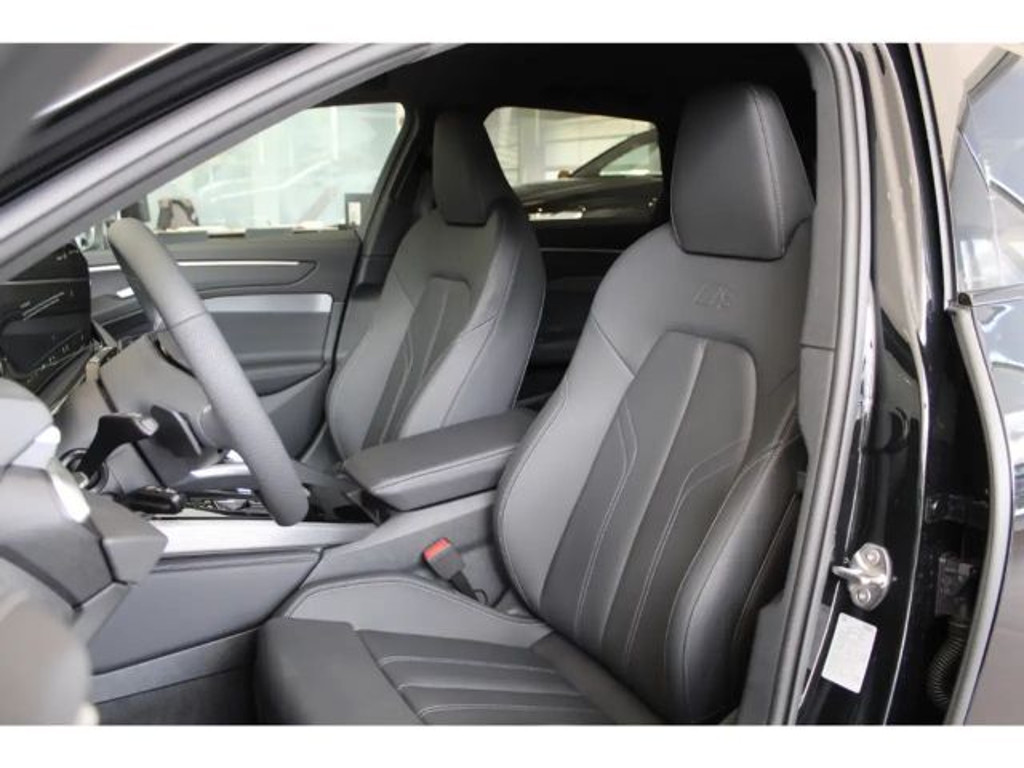 Audi A6 Avant Quattro S-Line