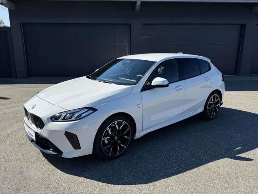 BMW 1 Serie 116 M-Sport Sedan 116i