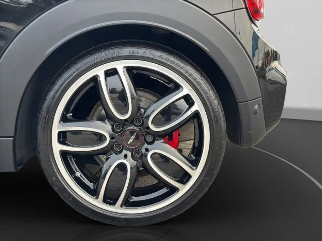 Mini John Cooper Works Cabrio