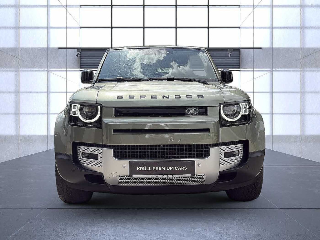 Land Rover Defender 110