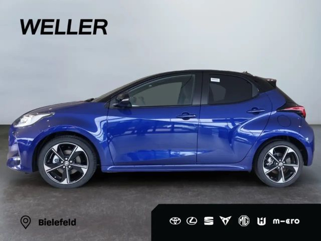 Toyota Yaris Style Hatchback Hybride Plus