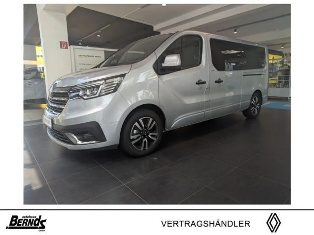 Renault Trafic EDC Blue Grand Spaceclass
