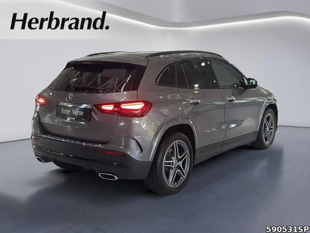 Mercedes-Benz GLA-Klasse