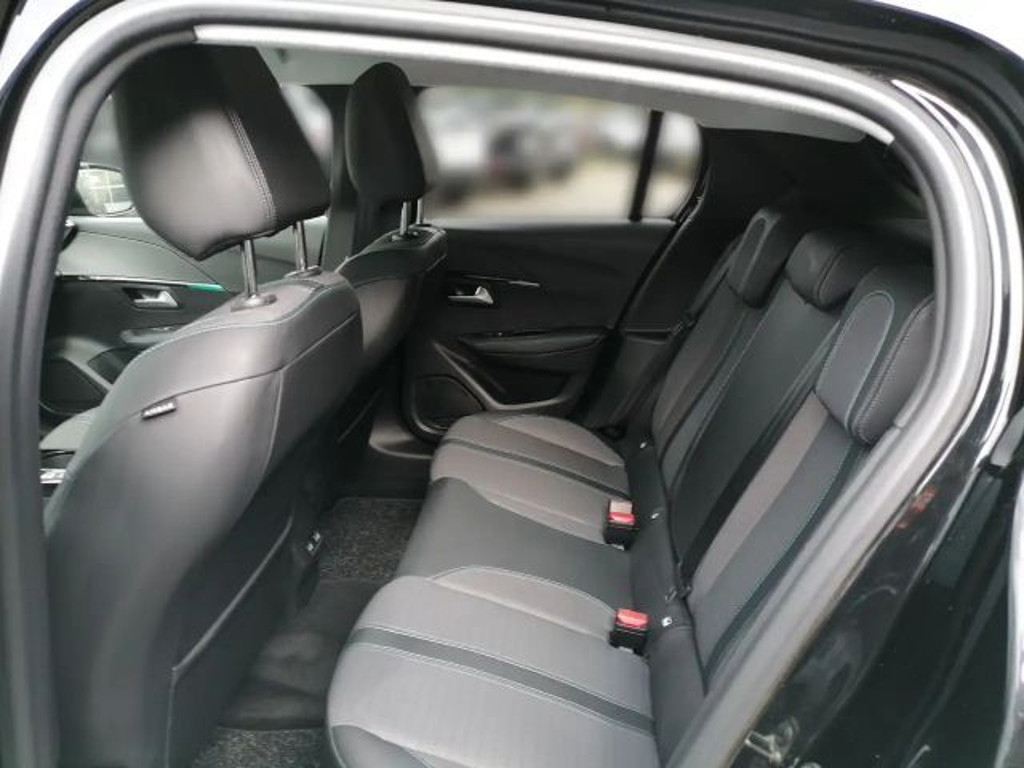 Peugeot e-208 Allure Pack