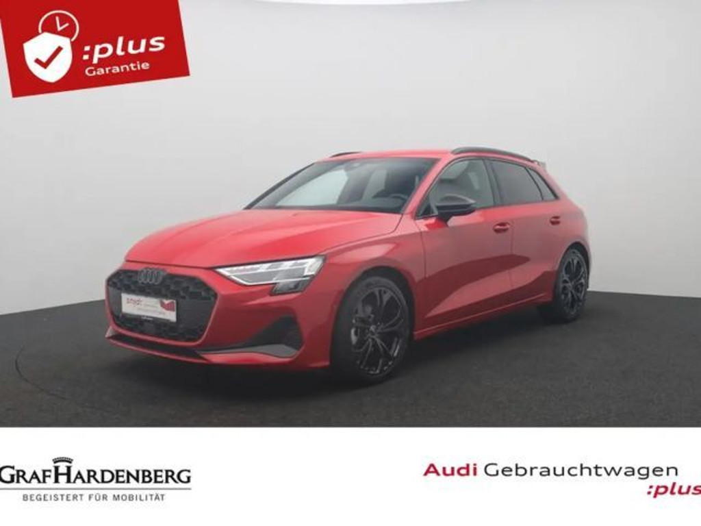 Audi A3 Sportback Sedan S-Line 35 TFSI