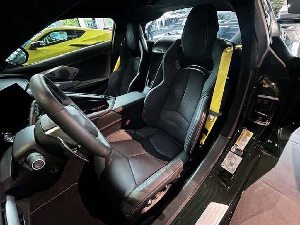 Corvette C8