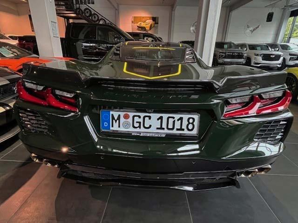 Corvette C8