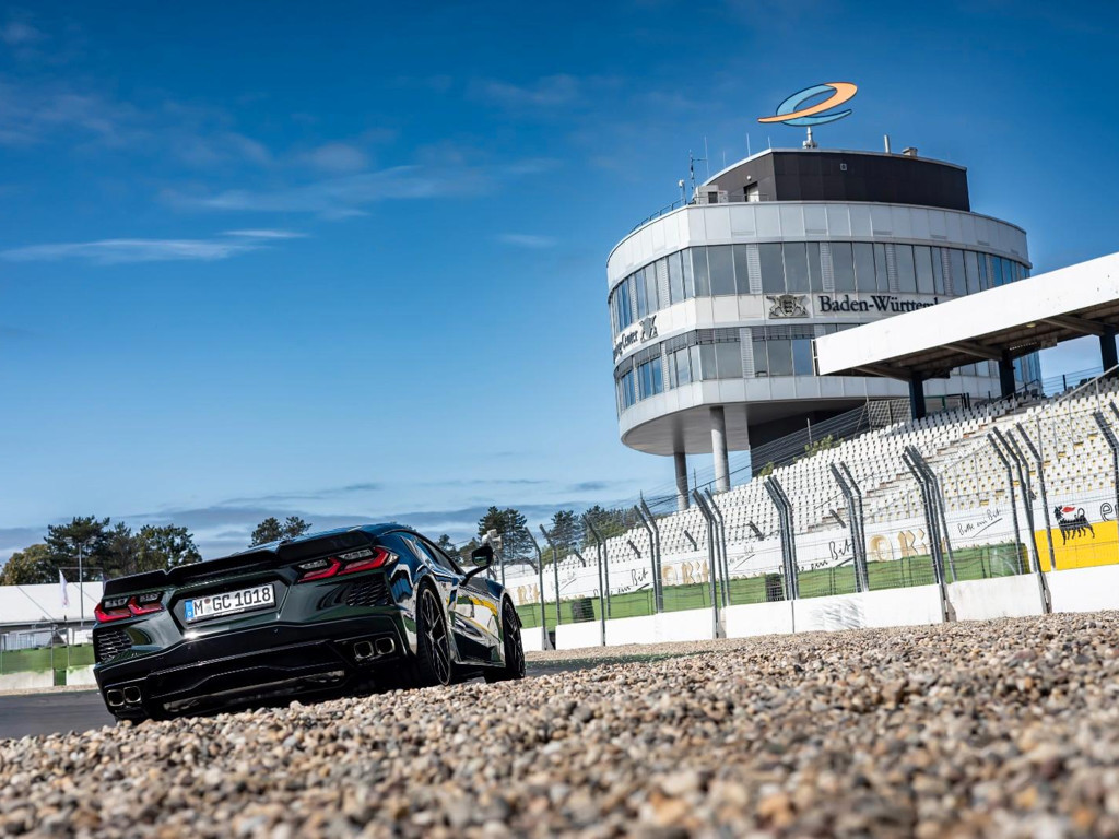 Corvette C8