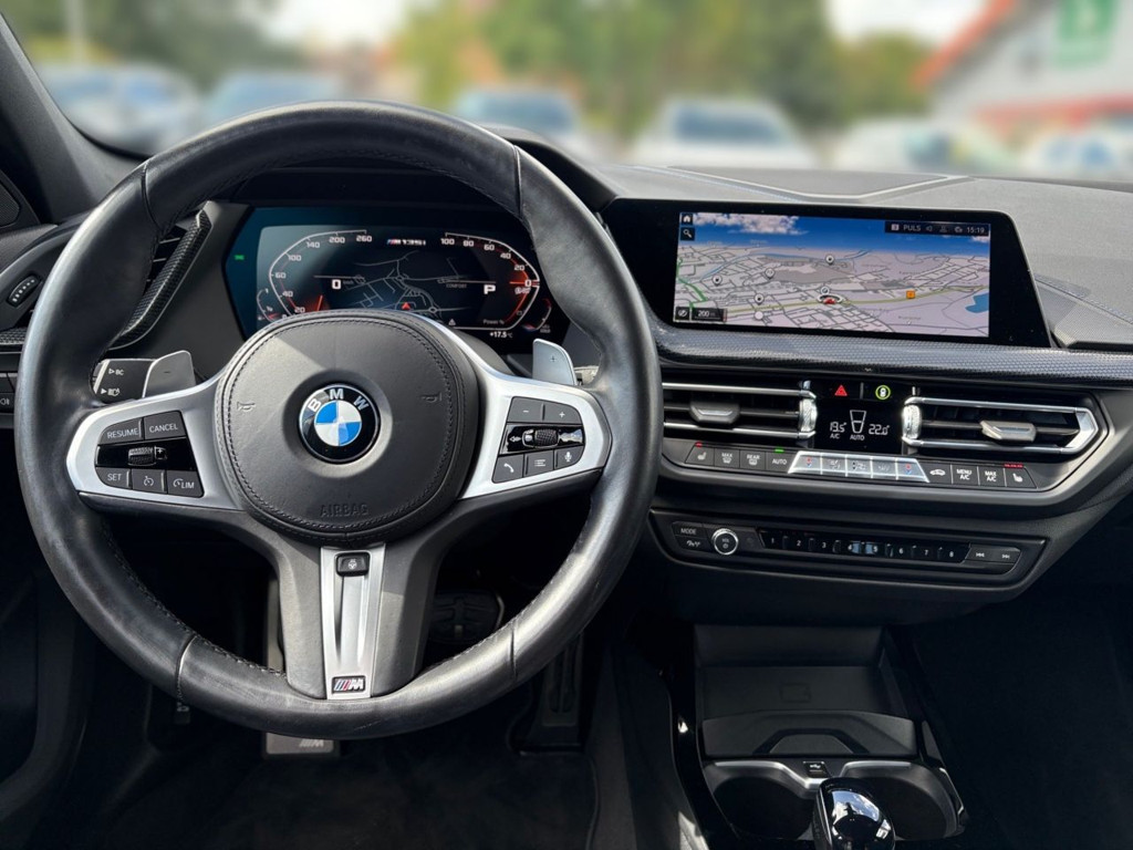 BMW M135i