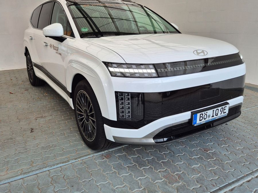Hyundai IONIQ 9 UNIQ 4WD
