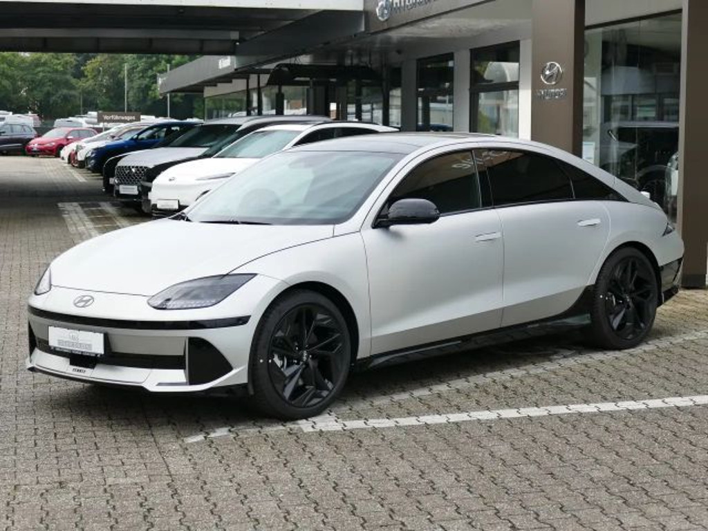 Hyundai IONIQ 6 First edition Vierwielaandrijving 4WD