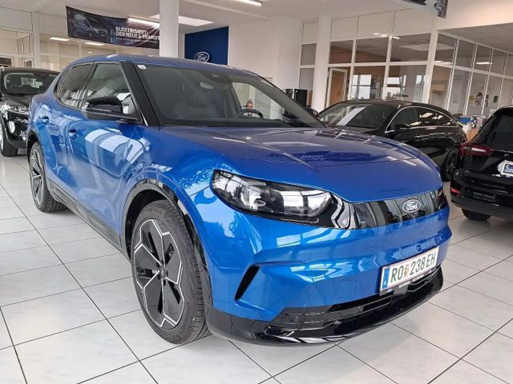 Ford Capri AWD Extended range Premium