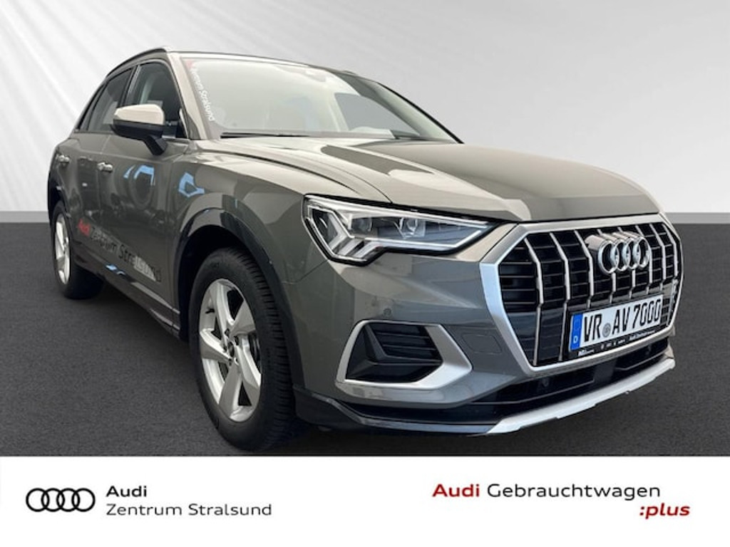 Audi Q3 S-Tronic 35 TFSI