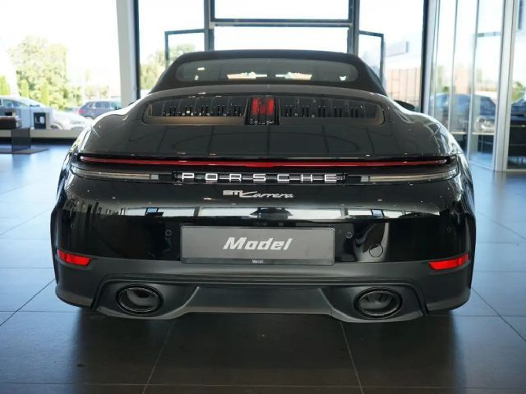 Porsche 992
