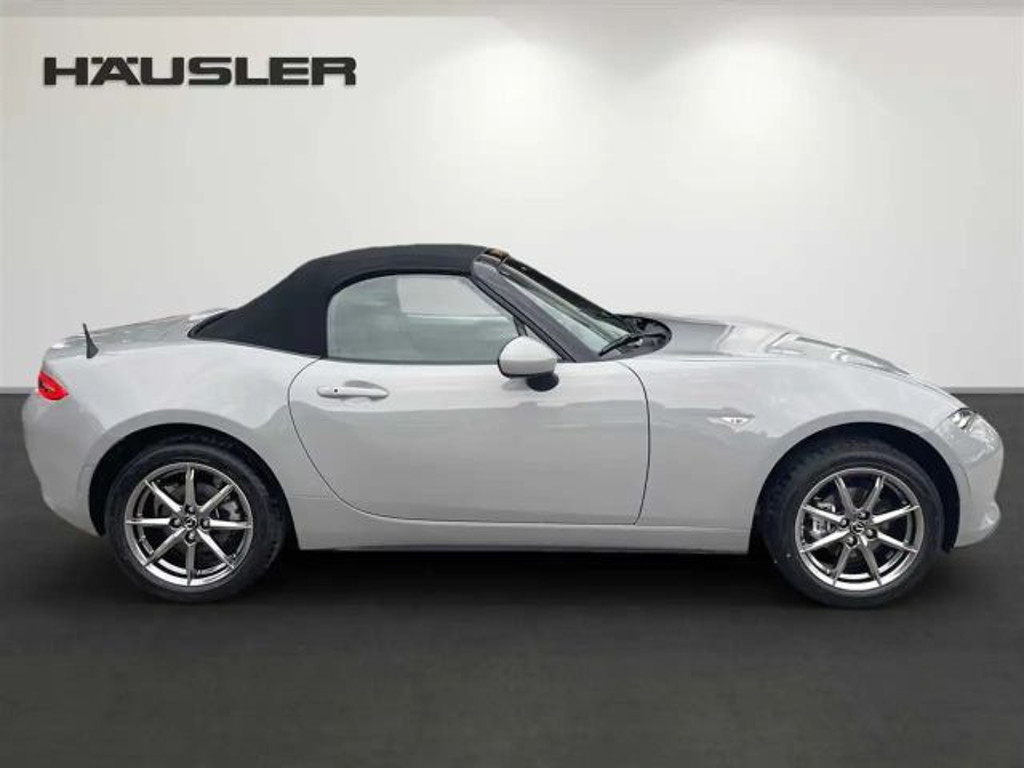 Mazda MX-5 SkyActiv Exclusive-line