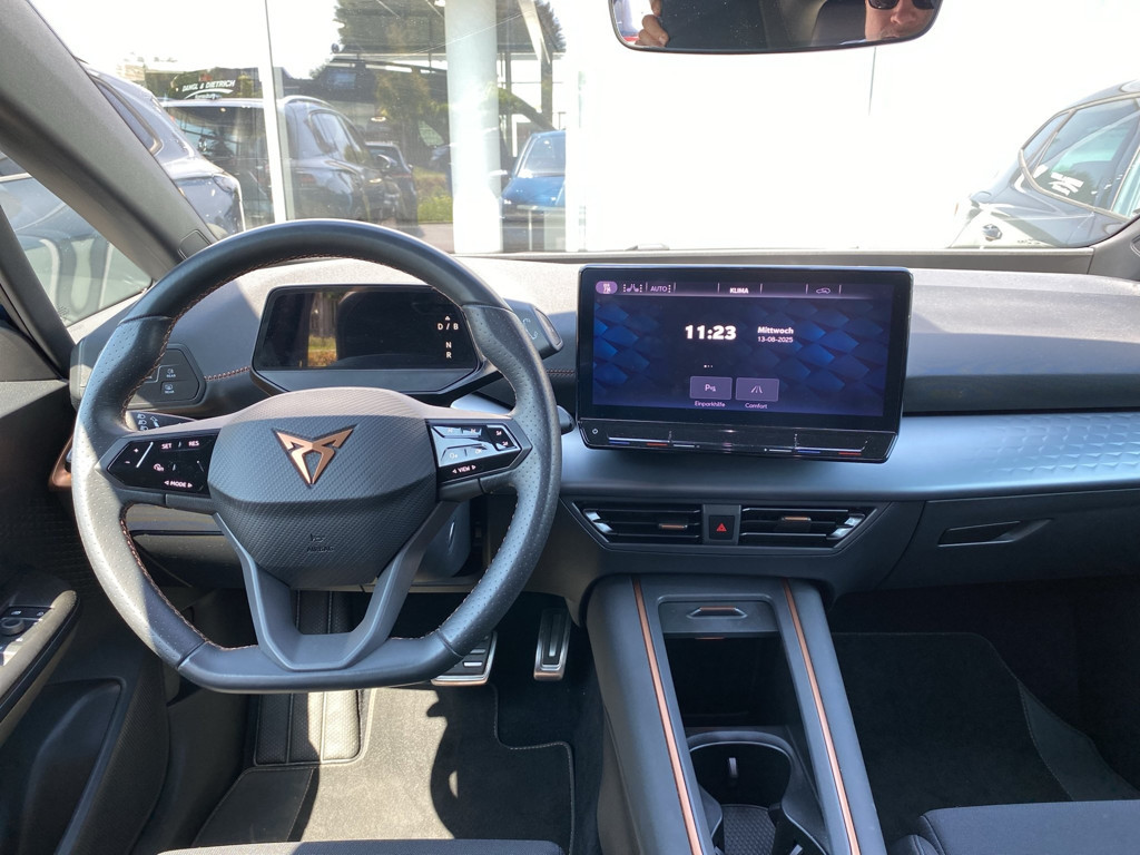 Cupra Born